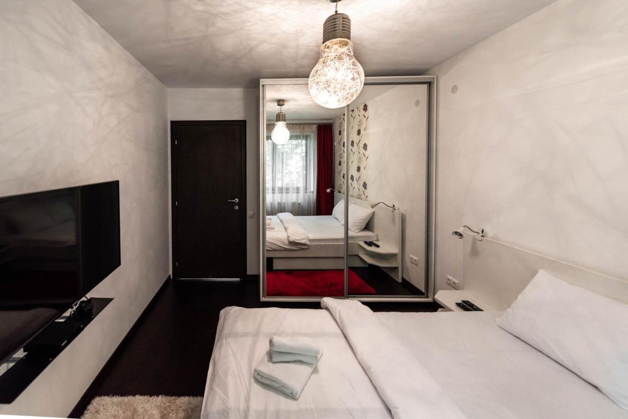 La Nueve Suite Брашов Экстерьер фото